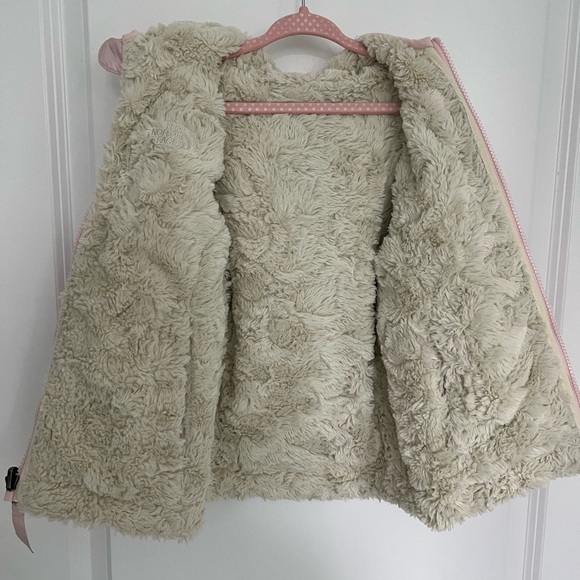 The North Face Little Girl, hooded, reversible jacket, 4T - Picture 4 of 5